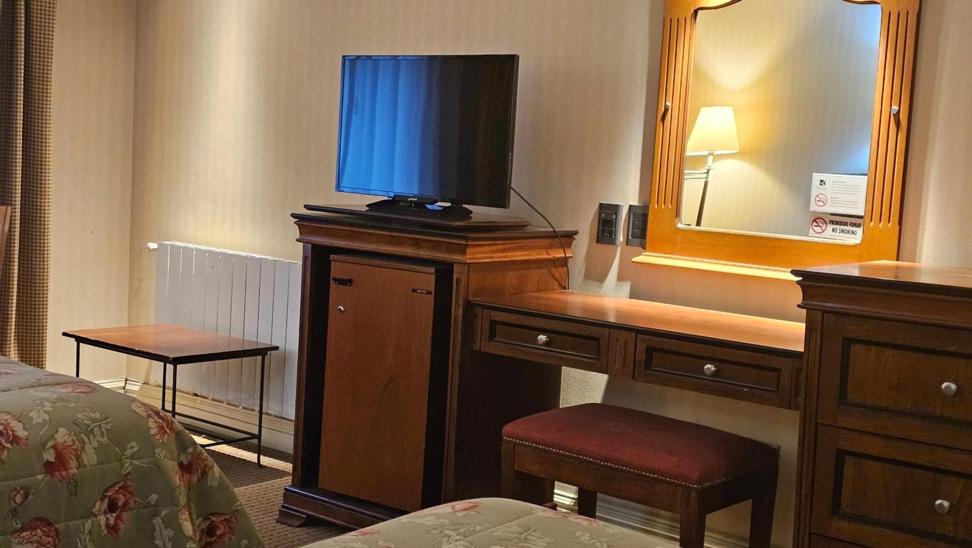 Hotel Quijote El Calafate Kültér fotó